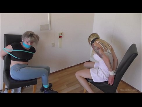 ❤️ Atkarīga / sasietas un ar aizliktām mutēm / damsel in distress ❤ Slepkavas pie mums ❤